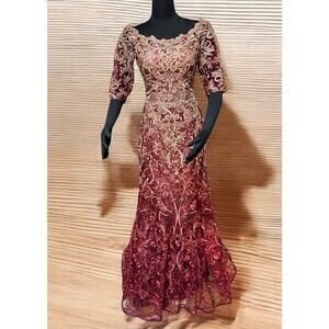 Ivonne D Exclusively for Mon Cheri Lace Applique Beaded Trumpet Gown – Size 6